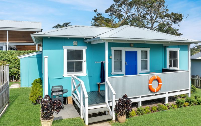 Aurora: quintessential beachfront couples getaway