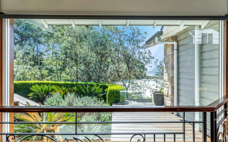 Horizons at Hyams Beach