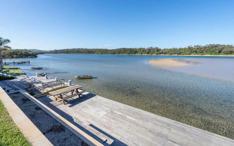 Absolute Waterfront Beach House