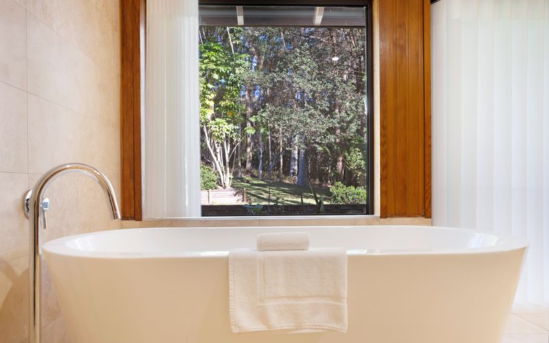 Bath Tub 