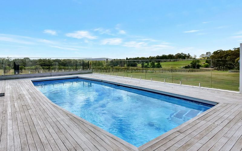 Palmers Lane Vineyard Homestead and Cottage