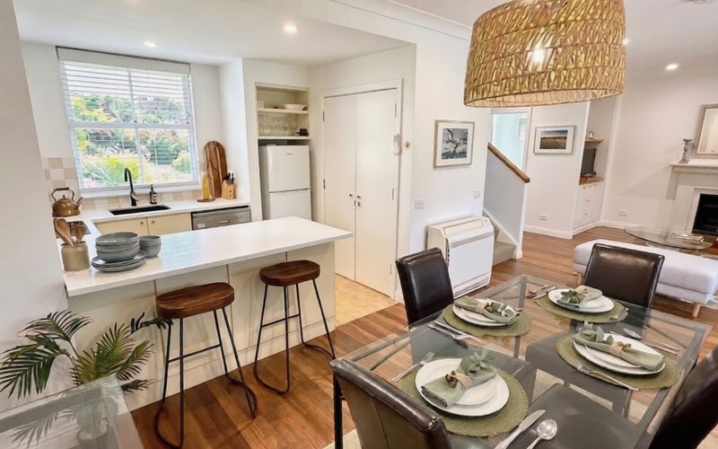 Villa located within Cypress Lakes Resort with Free Wine Tasting