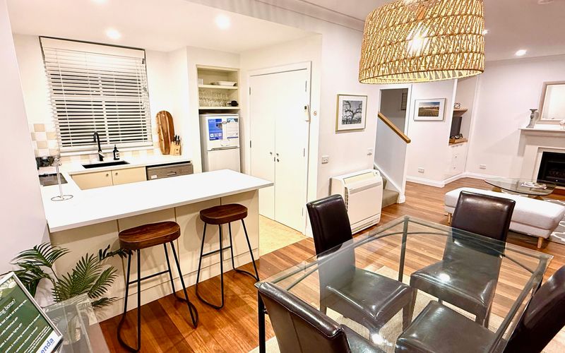 Villa located within Cypress Lakes Resort with Free Wine Tasting