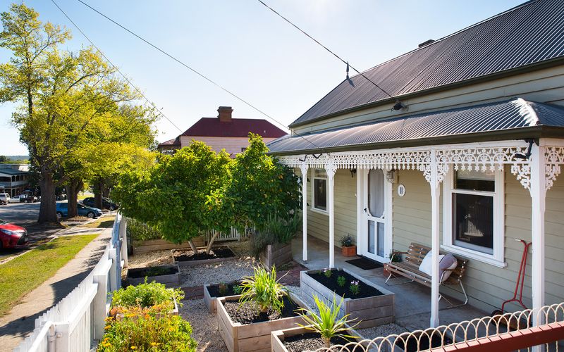 Albert Cottage