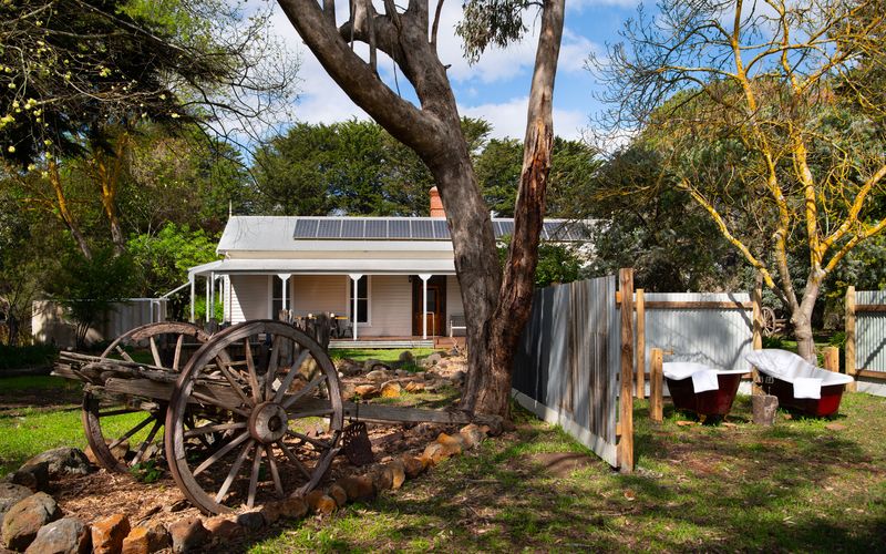 Moragoe Homestead