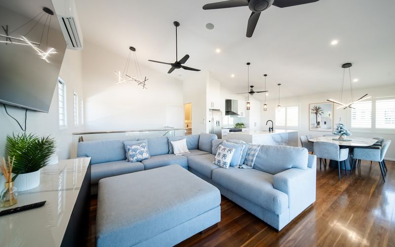 Living room image 2