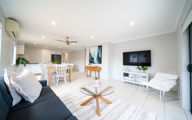 Modern 4BR Retreat 7C Space Comfort for All Vacation Home in Burdell