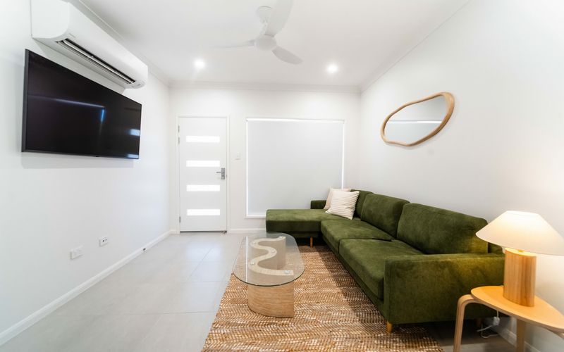 Living room image 2