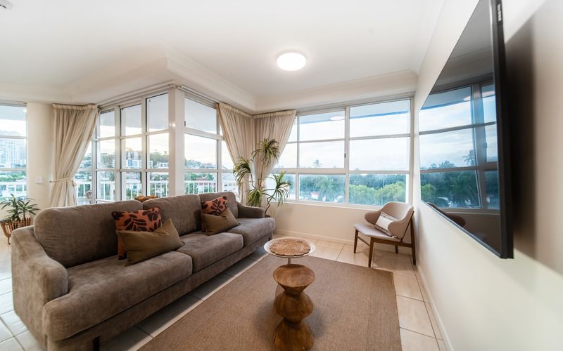 Living room image 2