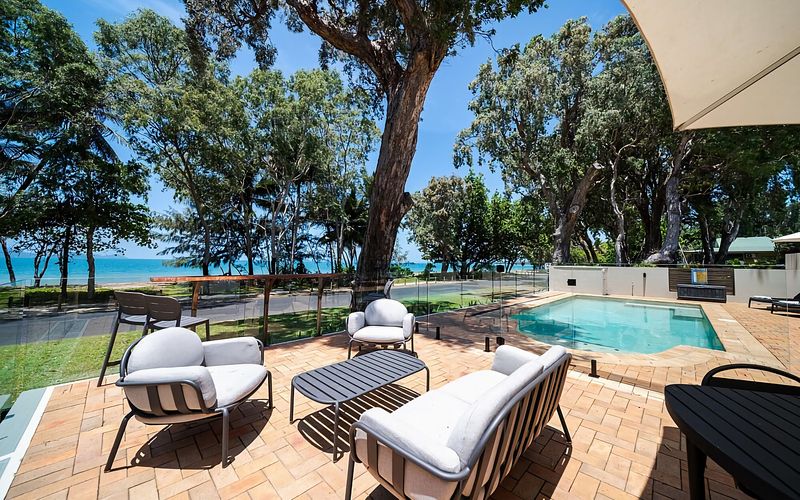 Latitude 17 Suite 1