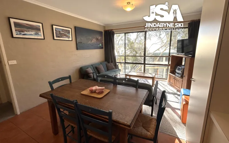 Alpine Mountain View 32