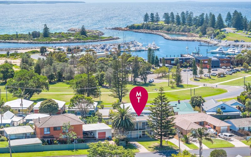 Marina Views: 51 Murrah Street