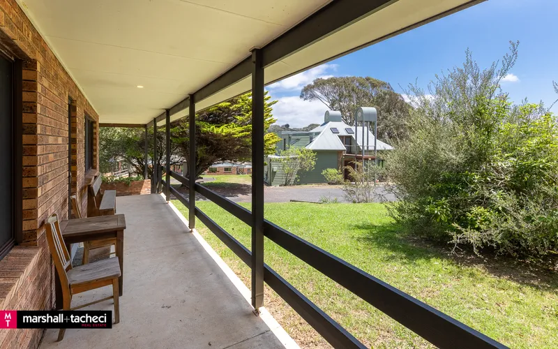 CUTTAGEE BEACH COTTAGE 2