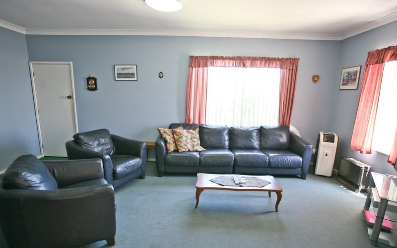 FISHERMAN’S CABIN: 11 Mill Street Affordable, fishing friendly