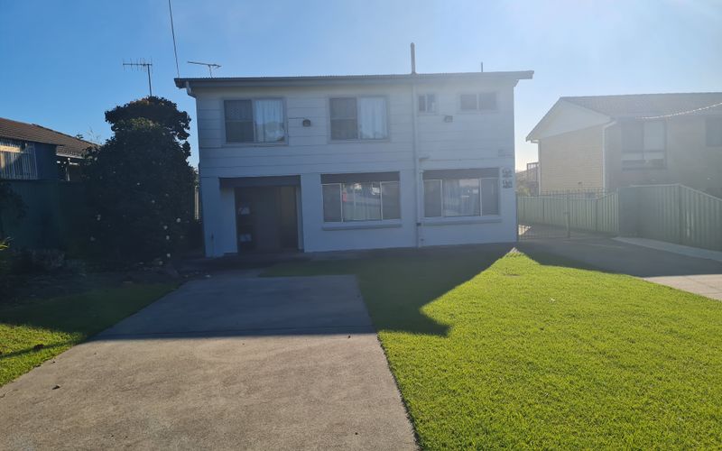 FISHOS HANGOUT 2- 2/21 Sinclair Street