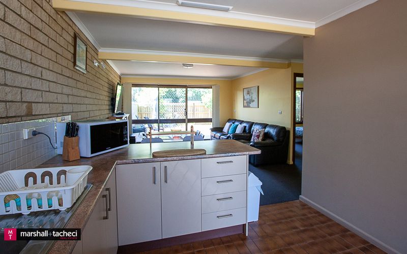 MARLIN WATERS 10: 10/8 Narira Street- By the river