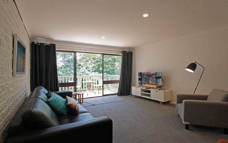 MARLIN WATERS 2: 2/8 Narira Street- Sleek, stylish unit, Bermagui