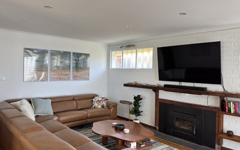 OCEAN LOOKOUT: 69 Bunga St- Magnificent ocean view