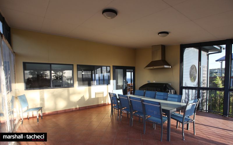 BERMI BLISS – DICKINSON AVENUE 7 Bermagui