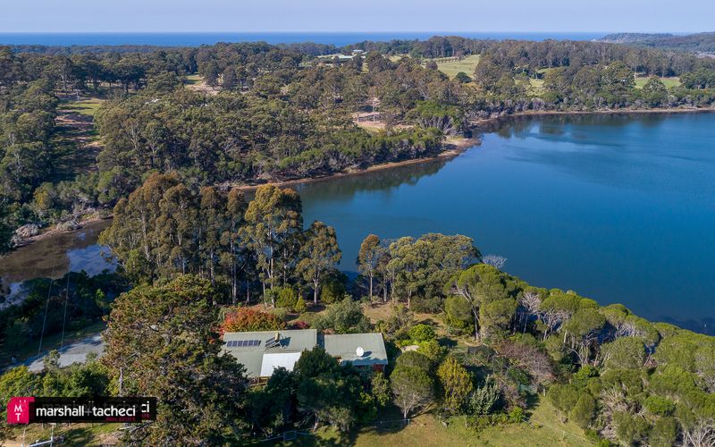 JEWEL ON THE LAKE – 287 Head of Cuttagee Bermagui