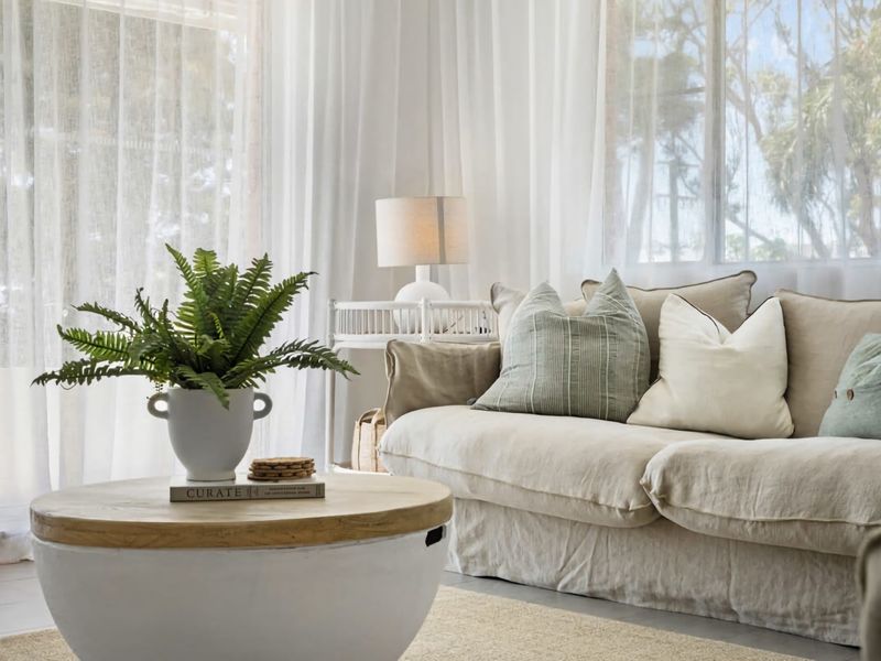 The Nest Luxury Apartment 100m to the Beach