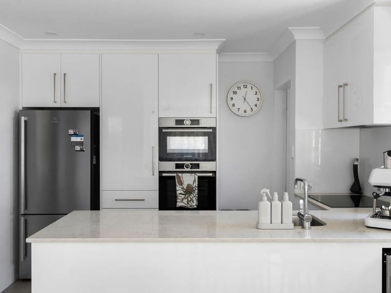 The Nest Luxury Apartment 100m to the Beach