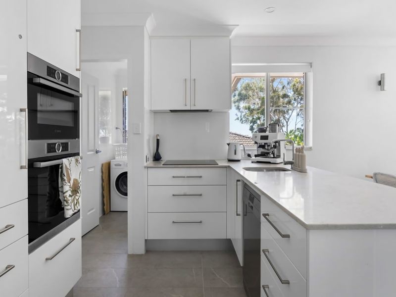 The Nest Luxury Apartment 100m to the Beach