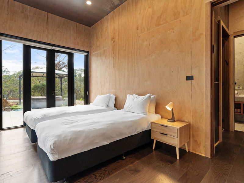 Architectural Masterpiece: Sandbox House