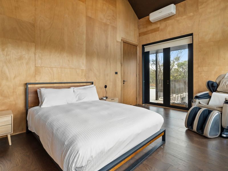 Architectural Masterpiece: Sandbox House