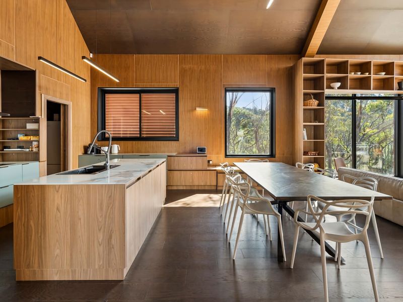 Architectural Masterpiece: Sandbox House