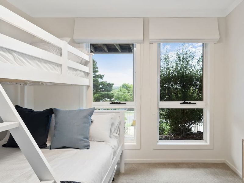 Stunning water view Home moments from town