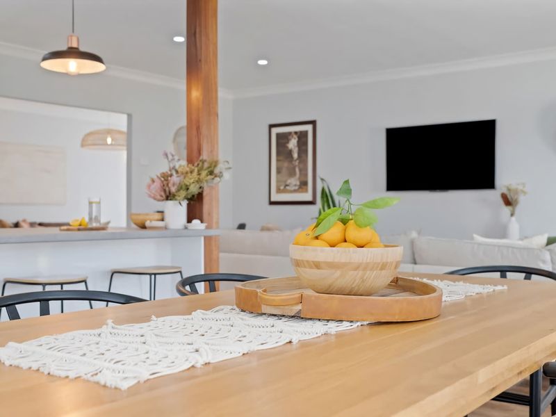 Sip and Soak Up Summer in the Hunter