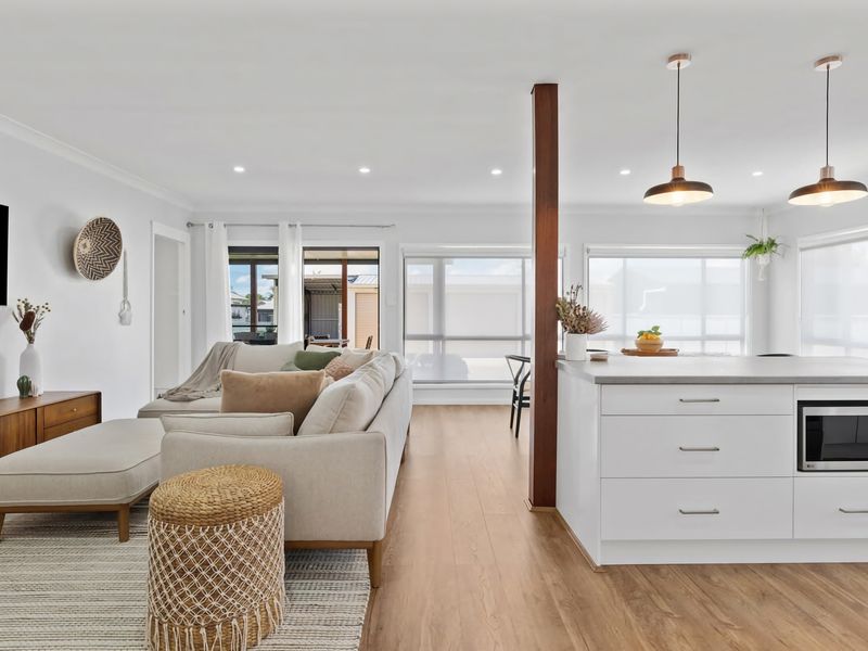 Sip and Soak Up Summer in the Hunter