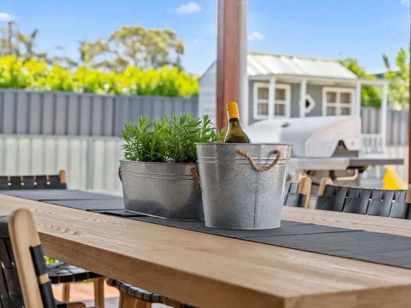 Sip and Soak Up Summer in the Hunter