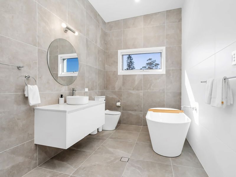 Tranquility Shores 500m to Dutchmans Beach