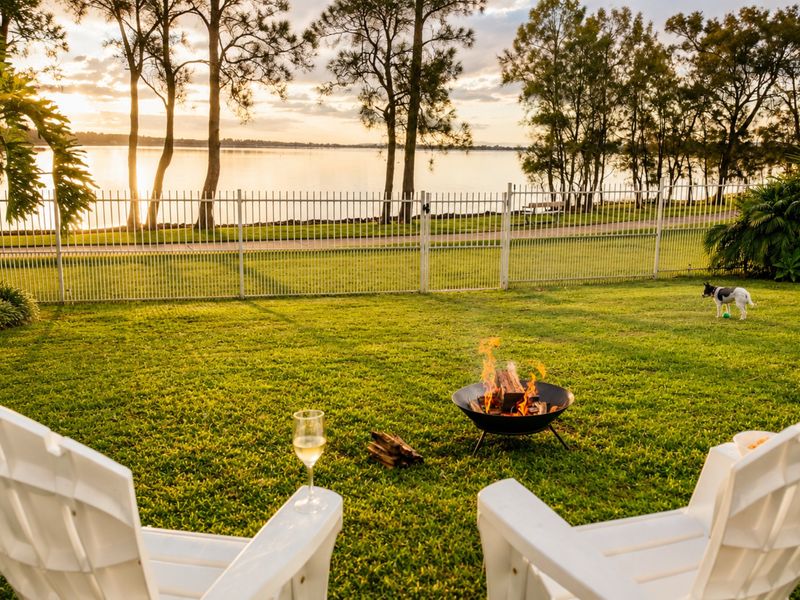 From morning lakeside strolls to evening bonfire stories, we’ve got your next core memory covered.