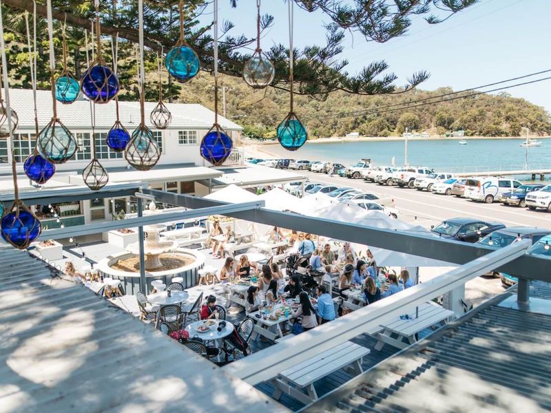 Seaside dining at its best