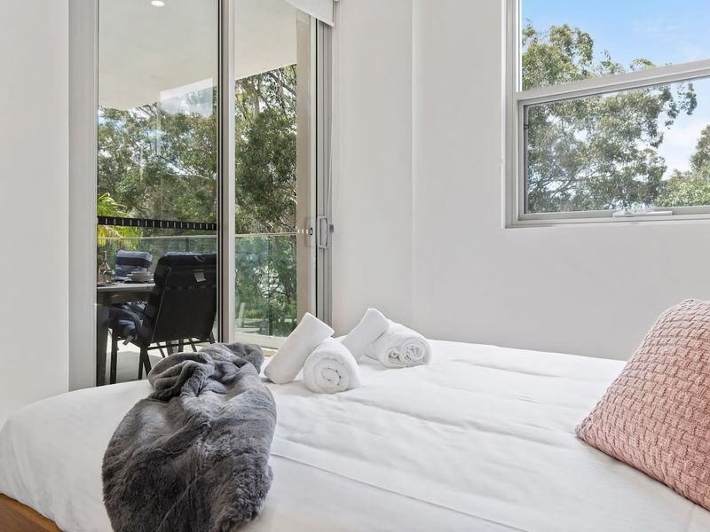 Cozy bedroom + beautiful balcony outlook