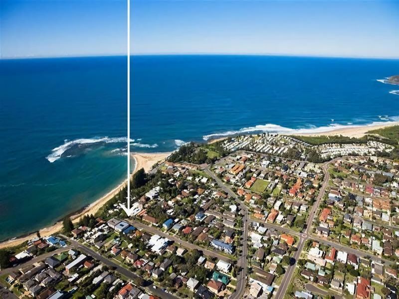 Beach Mansion 2 Minutes from Water
