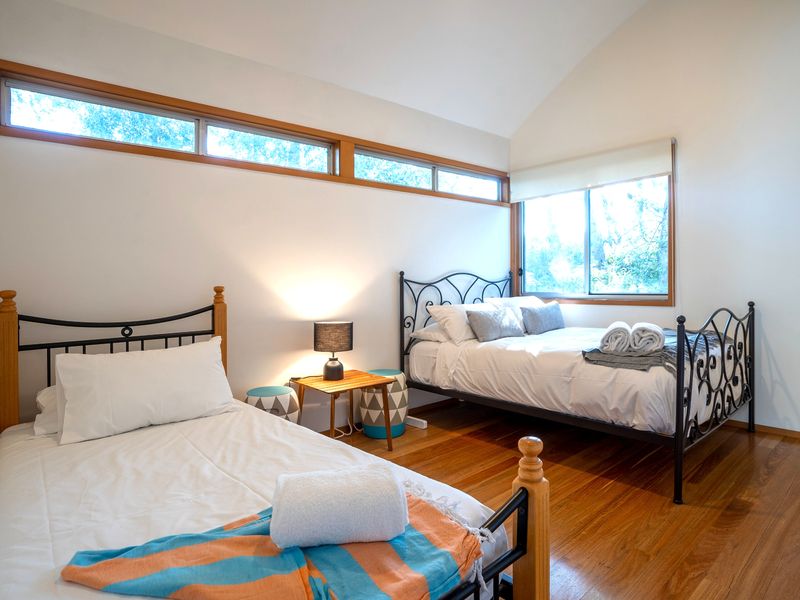 Relaxed Coastal Retreat Just Steps from the Beach