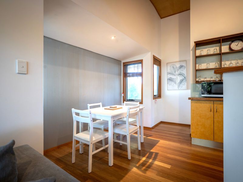 Relaxed Coastal Retreat Just Steps from the Beach