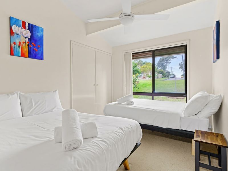 Waterfront Pet Friendly Abode Toukley NSW