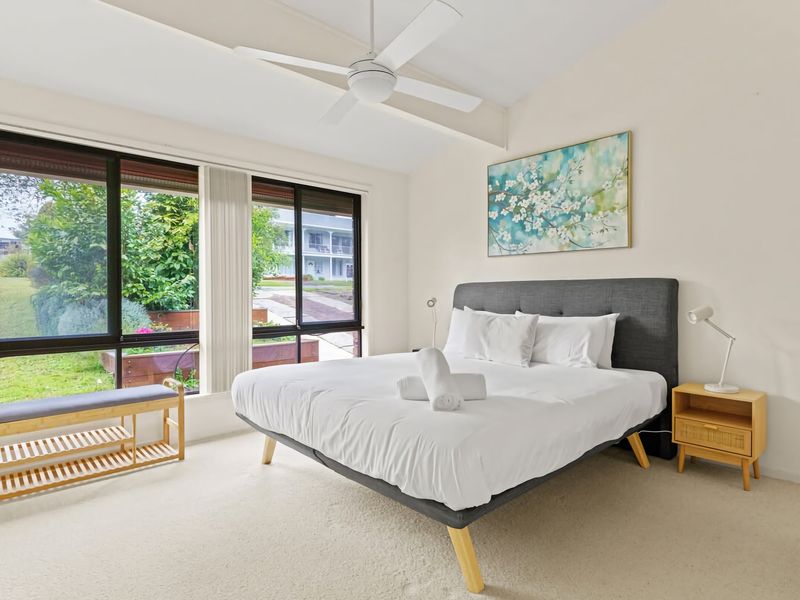 Waterfront Pet Friendly Abode Toukley NSW