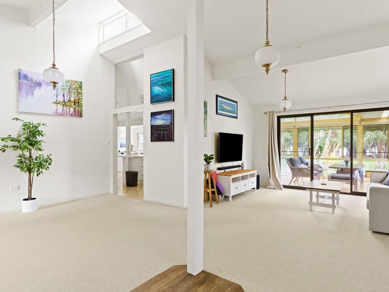 Waterfront Pet Friendly Abode Toukley NSW
