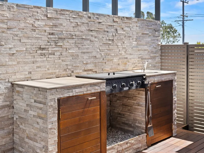 The Pet Friendly Pool House