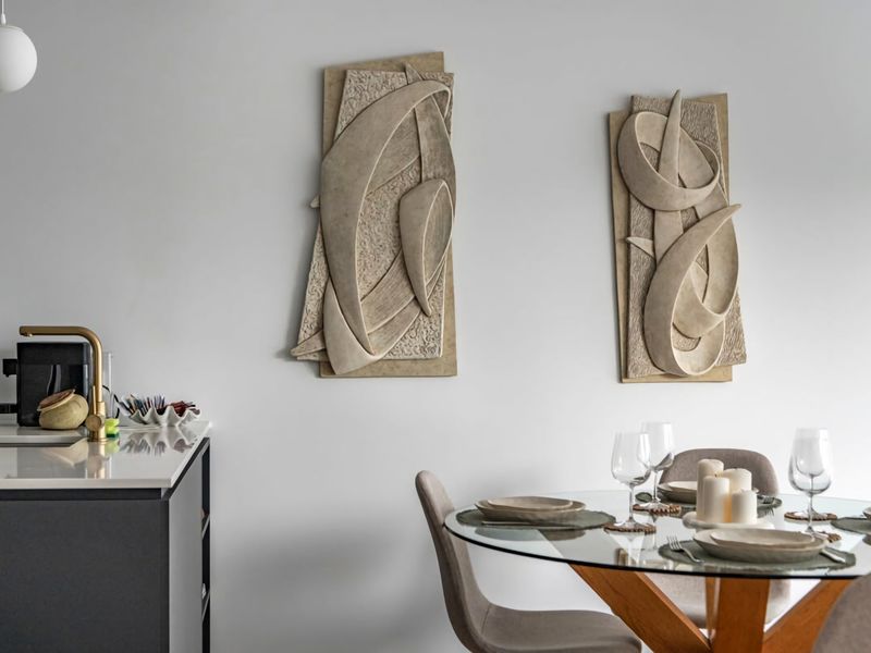 simple wall designs to add charm in this area