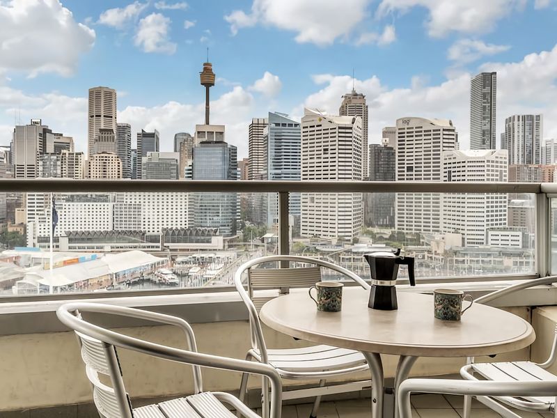 Dream Harbour View Parking Pool