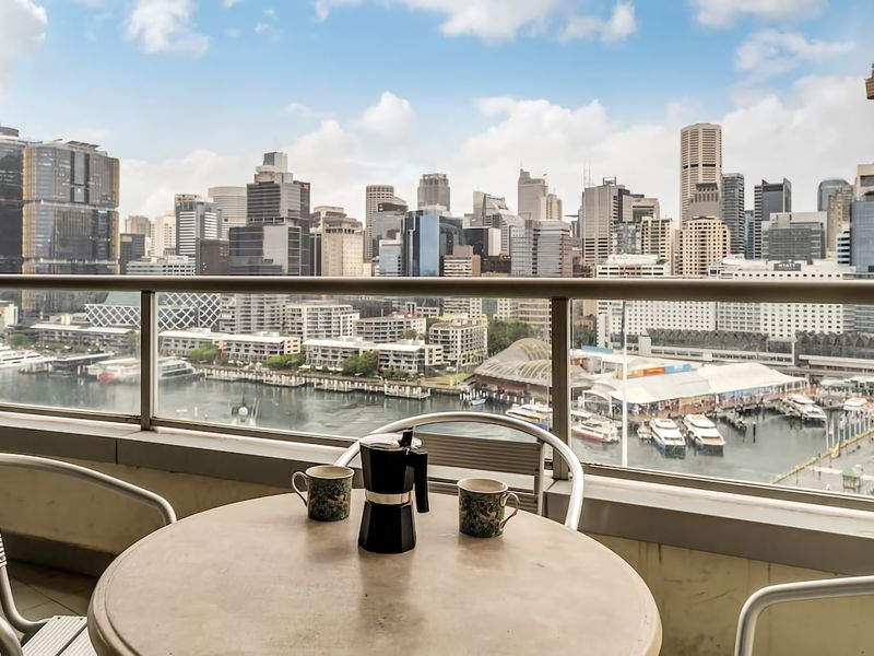 Dream Harbour View Parking Pool