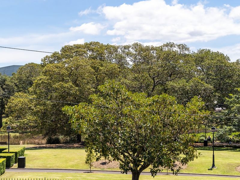 Eclectic Perfectly Positioned Apartment