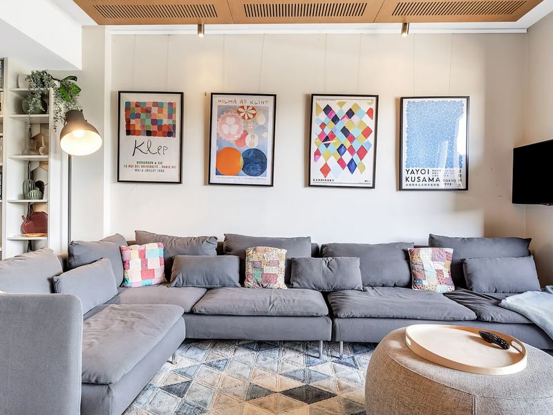 Eclectic Perfectly Positioned Apartment